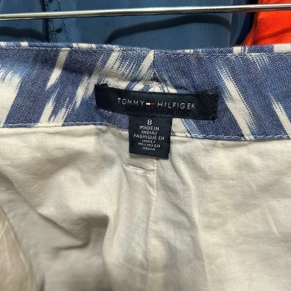 Tommy Hilfiger Beachy Blue and White Belted Bermuda Shorts Size 8 - 